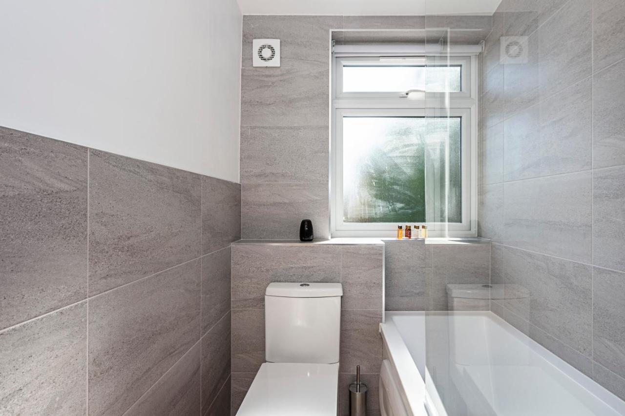 South Woodford 2 Bed En-Suite House Londres Exterior foto